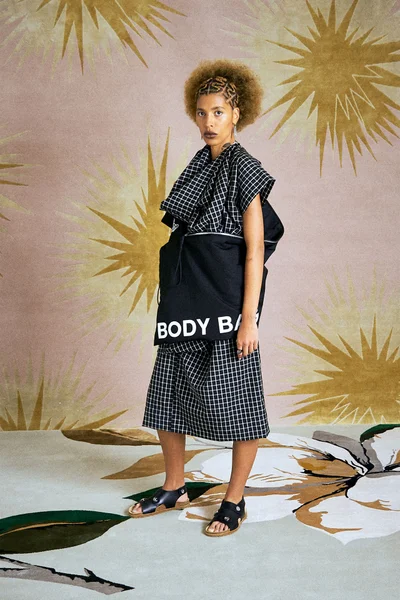 Look 12